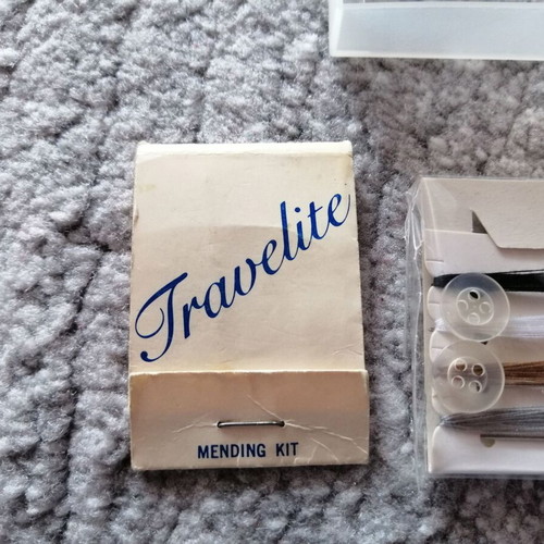 Travel sewing kit like new
