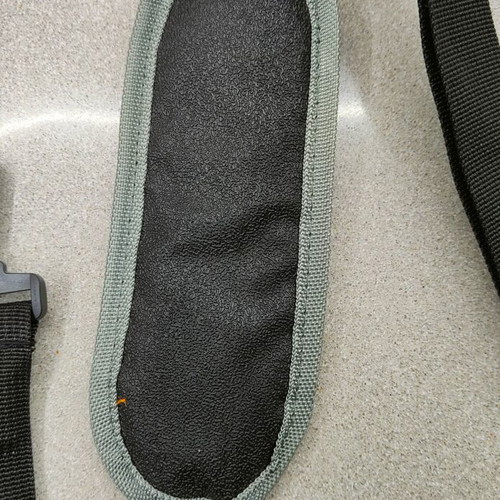 Shoulder strap for bag with padding and carabiner new