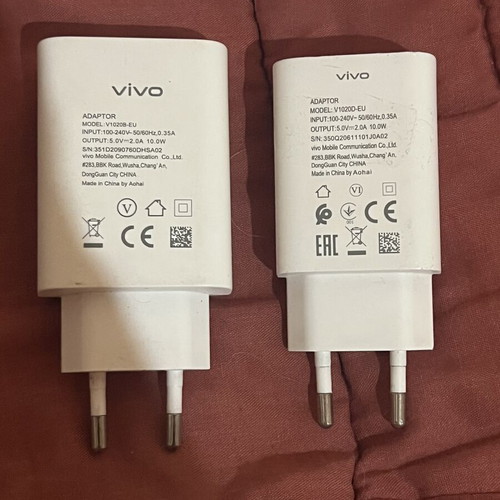 Vivo 10W Chargers pack of 2 like new, models V1020B-EU & V1020D-EU