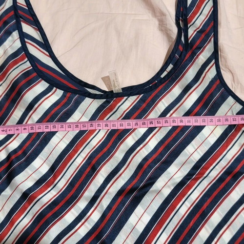 Intimissimi satin striped top like new, size S/M