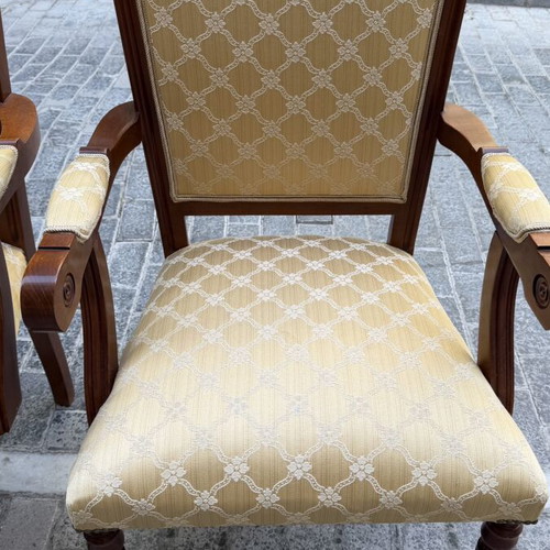 Varagkis two armchairs like new