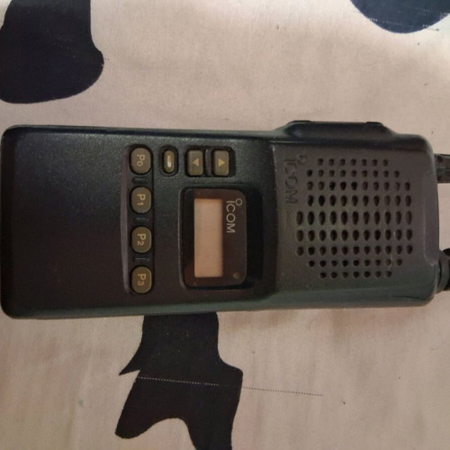 Icom portable walkie-talkie used, long range, powered by socket only