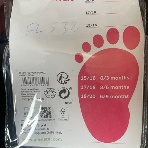 Baby cuddle shoes new, Prenatal, size 19-20