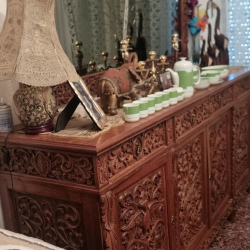 Baroque furniture and lighting like new from Thessaloniki