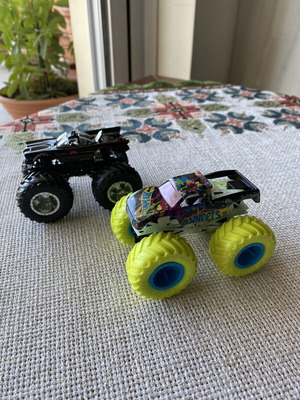 Колекционерски играчки Hot Wheels 4X4 комплект