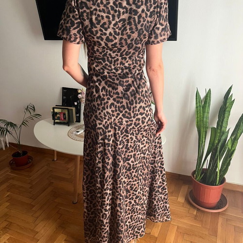 Topshop leopard print dress like new, size M