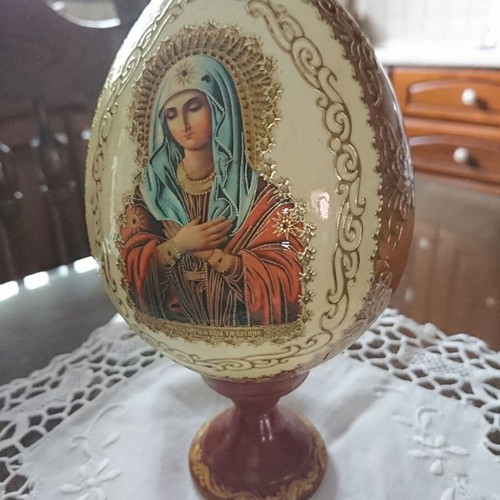 Decorative wooden egg collectible, like new