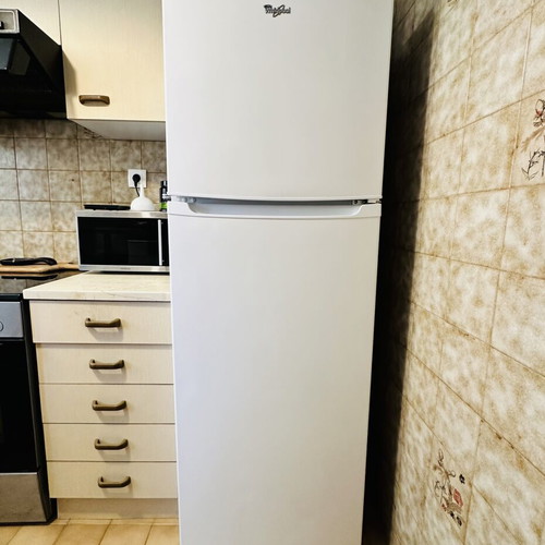 Whirlpool WTE 2921 NFW Refrigerator NoFrost A+ Like New