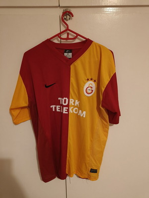 Galatasaray jersey used, size large