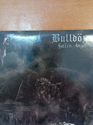 Bulldozer 7'' Fallen Angel vinyl like new, thrash metal from Italy