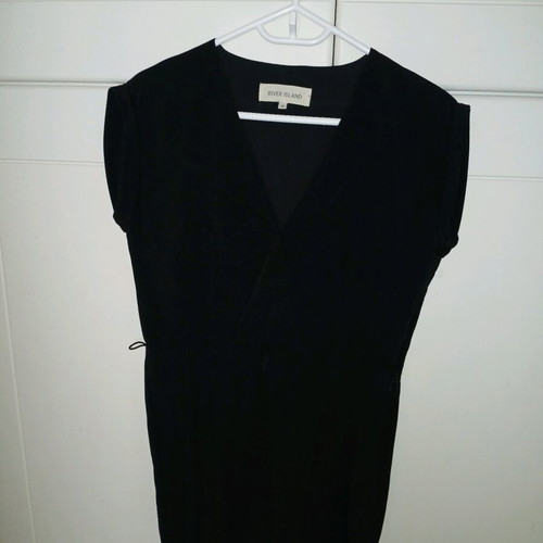 River Island jumper used, size S, black with belt