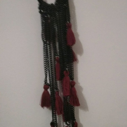 Women's necklace with tassels new, impressive
