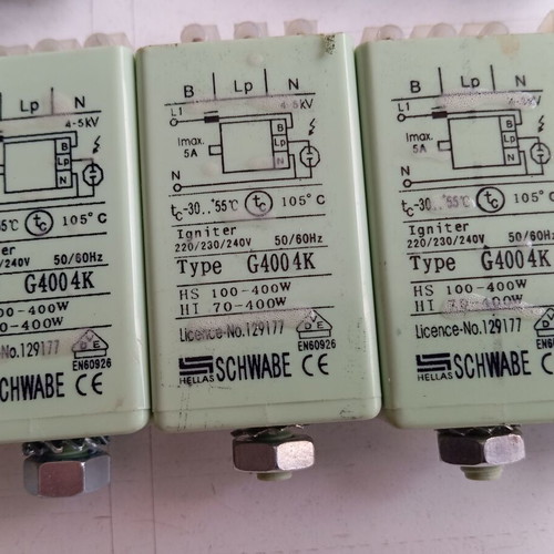 Πυκνωτές και εξαρτήματα εκκίνησης Igniters G400 4K σαν καινούργιοι