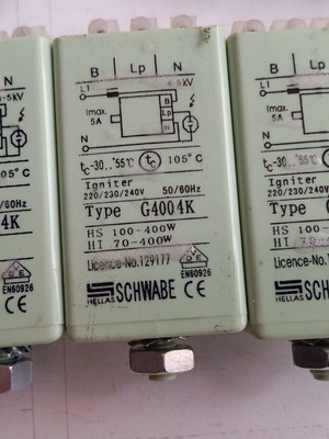 Πυκνωτές και εξαρτήματα εκκίνησης Igniters G400 4K σαν καινούργιοι