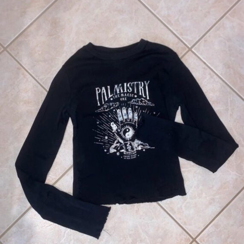 Pull & Bear black long-sleeve top like new with white details