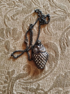 Owl necklace like new, brown and silver