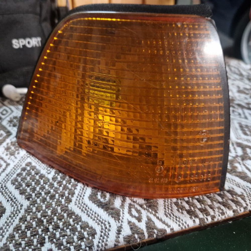 Bmw E36 Sedan Passenger Side Indicator Used