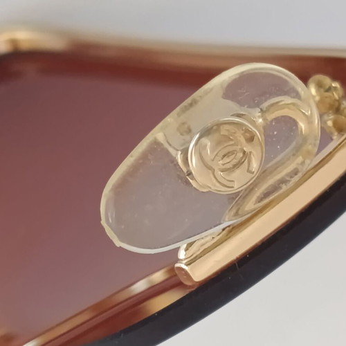 Chanel 2065-B Sunglasses Like New Brown Gold Made in Italy