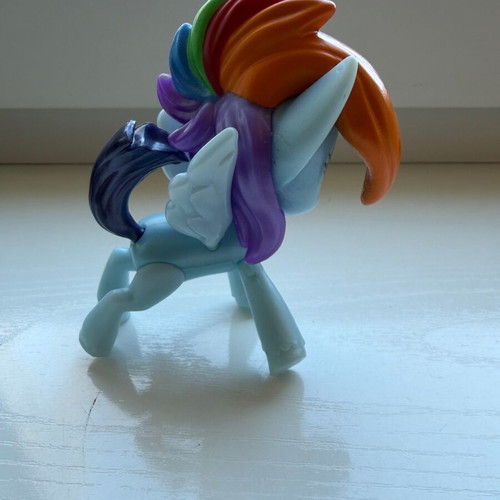 My Little Pony Rainbow Dash figure used, official Hasbro 4x8cm