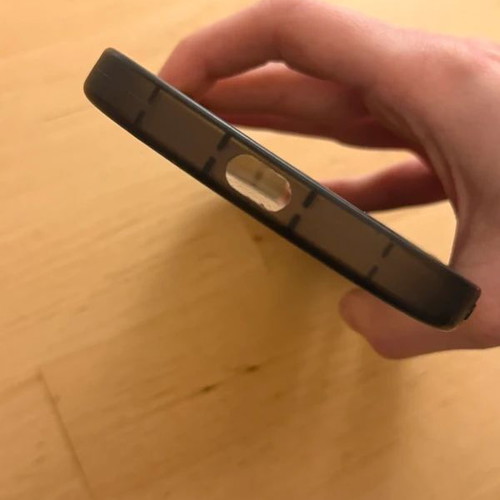Hourglass phone case for iPhone 11 like new