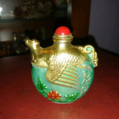 Chinese snuff bottle used, hand-painted for perfume
