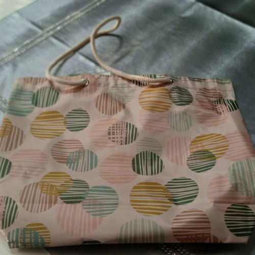 Multipurpose handbag new, beige multicolor