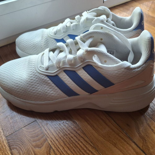 Adidas Cloudfoam Sneakers size 39.5 like new, white and blue