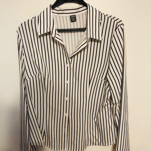 Shein shirts like new, pack of 2, size XL, striped