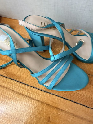Sandals like new, turquoise, size 38, platform style