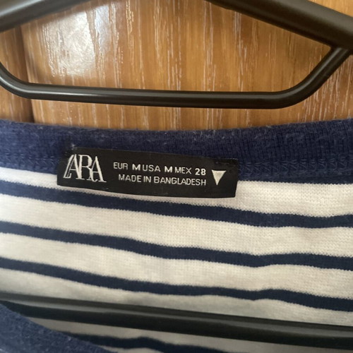 Zara crop top used, dark blue and white stripes, size S