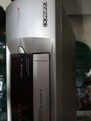 Daewoo video player for parts