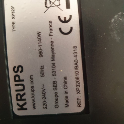 Krups XP320810 Espresso Machine 1140W 15bar