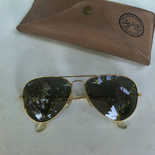 Ray-Ban Aviator Classic RB3025 sunglasses like new, green G-15 lenses