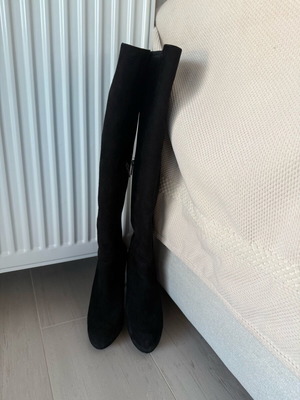Ash boots suede leather new, size 39, black