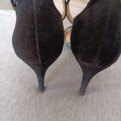 Toi & Moi women's leather sandals like new, size 37, black with animal print