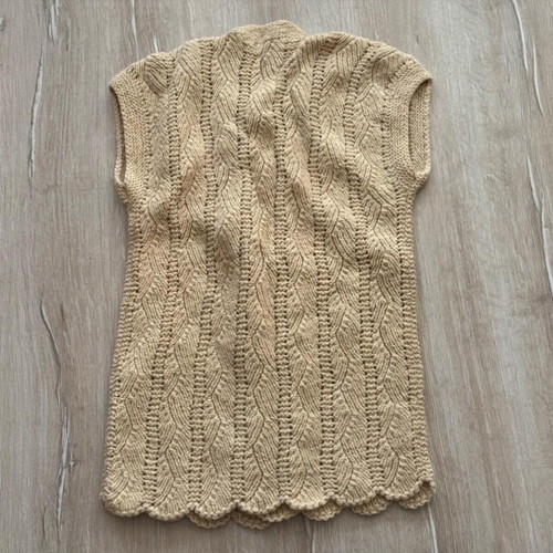 Vintage hand knitted wool cardigan 70s like new, beige, M-L