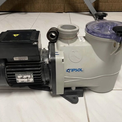 Pool motor