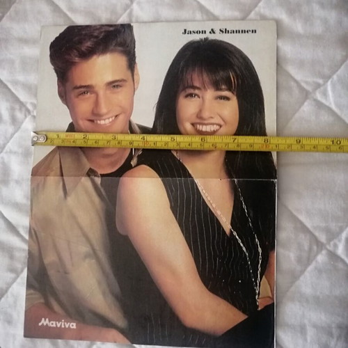 Poster from 1990s Manina magazine with Jason Priestley, Shannen Doherty and Michael Jackson, like new