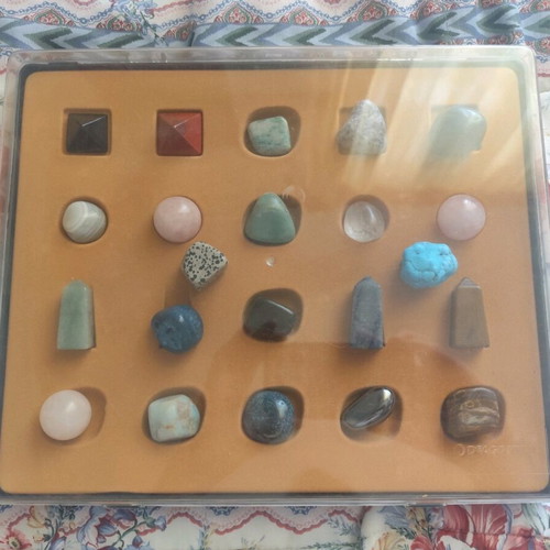 Deagostini Stones and Crystals Case used