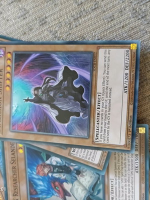 Yu-Gi-Oh Dimension Shifter like new, Structure Deck Legend of the Crystal Beasts