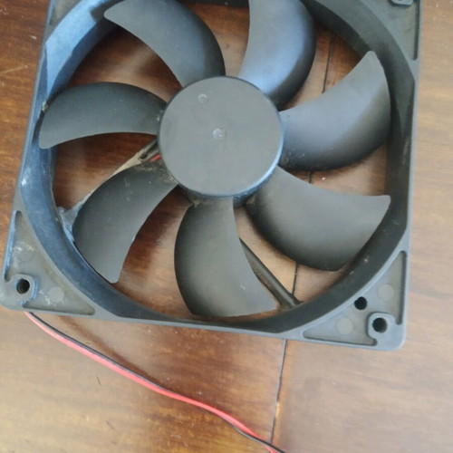 Computer fan used 1350 rpm 120 mm with grill