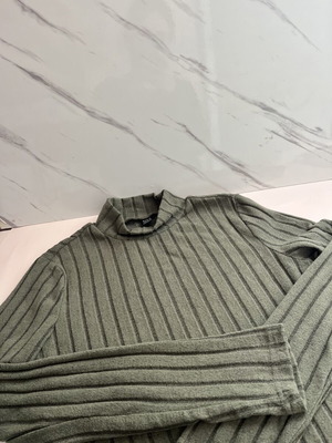 Shein green blouse medium-large like new, women's