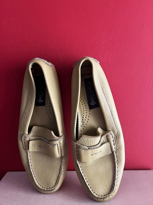 Made In Italia leather shoes used, size 37, green