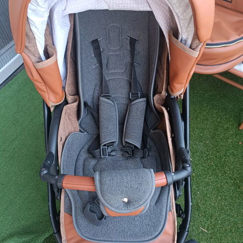 Baby stroller 3 in 1 brown leather like new with carrycot and car seat