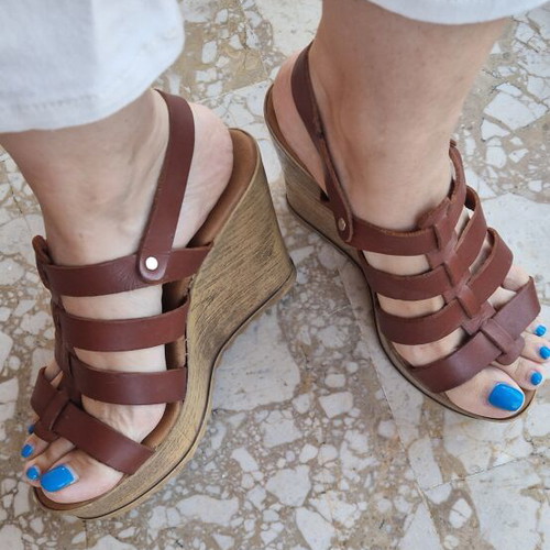 Estil leather platform sandals like new, size 38, brown