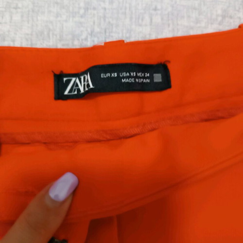 Zara high waist shorts bermuda like new, coral color