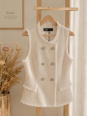 Zara long sleeveless vest with metallic thread, new, size S