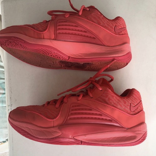 Nike KD 16 Triple Red basketball shoes used, size 38.5
