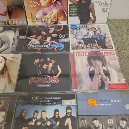 Pop and R&B CD singles, pack of 12