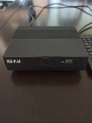 F&U MPF3381 MPEG4 decoder used with remote control